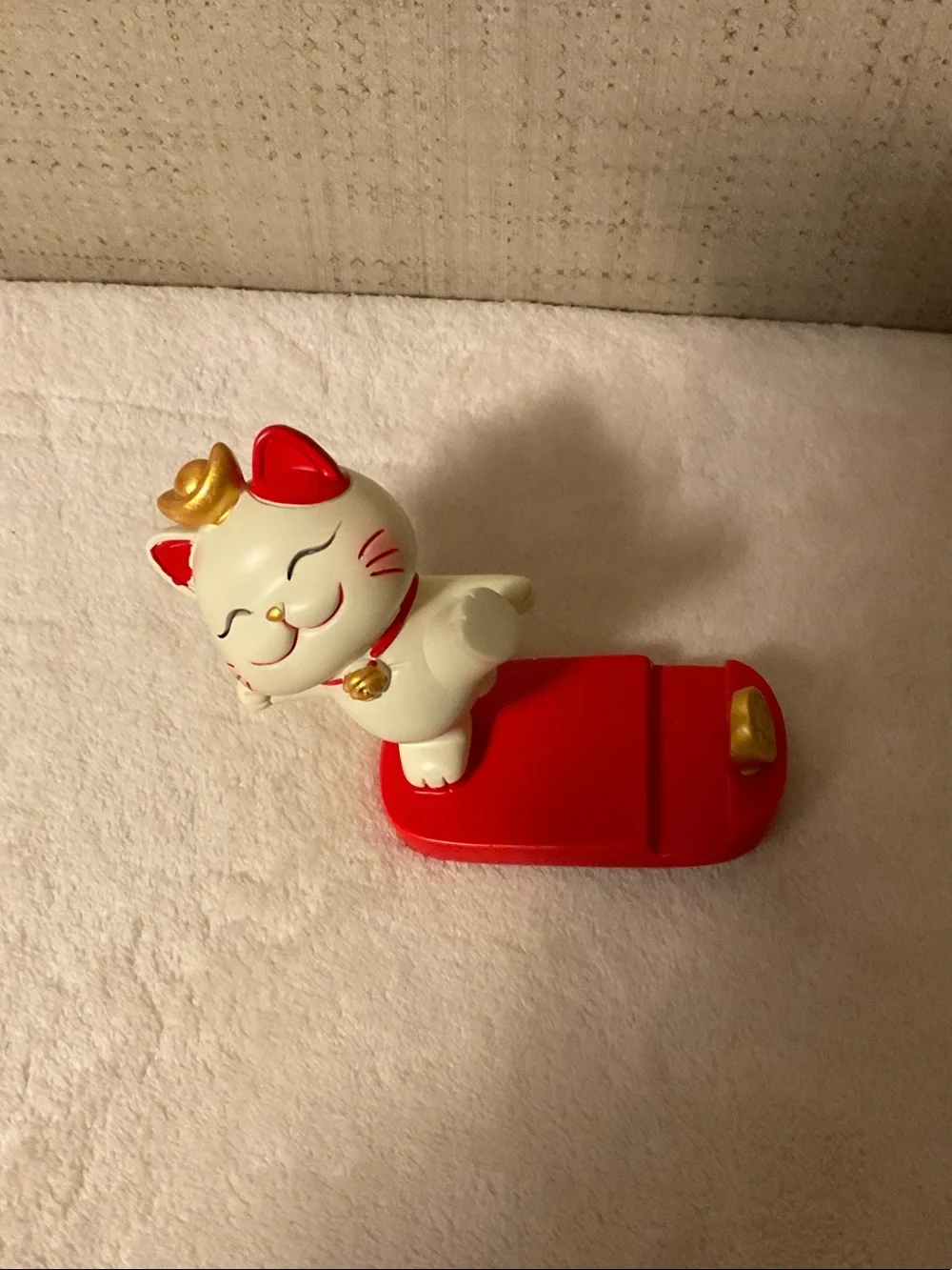 Lucky Cat Phone Stand Holder in White & Red